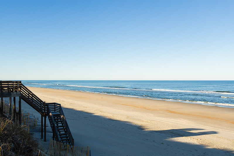 51068625651 B8b44f9600 C